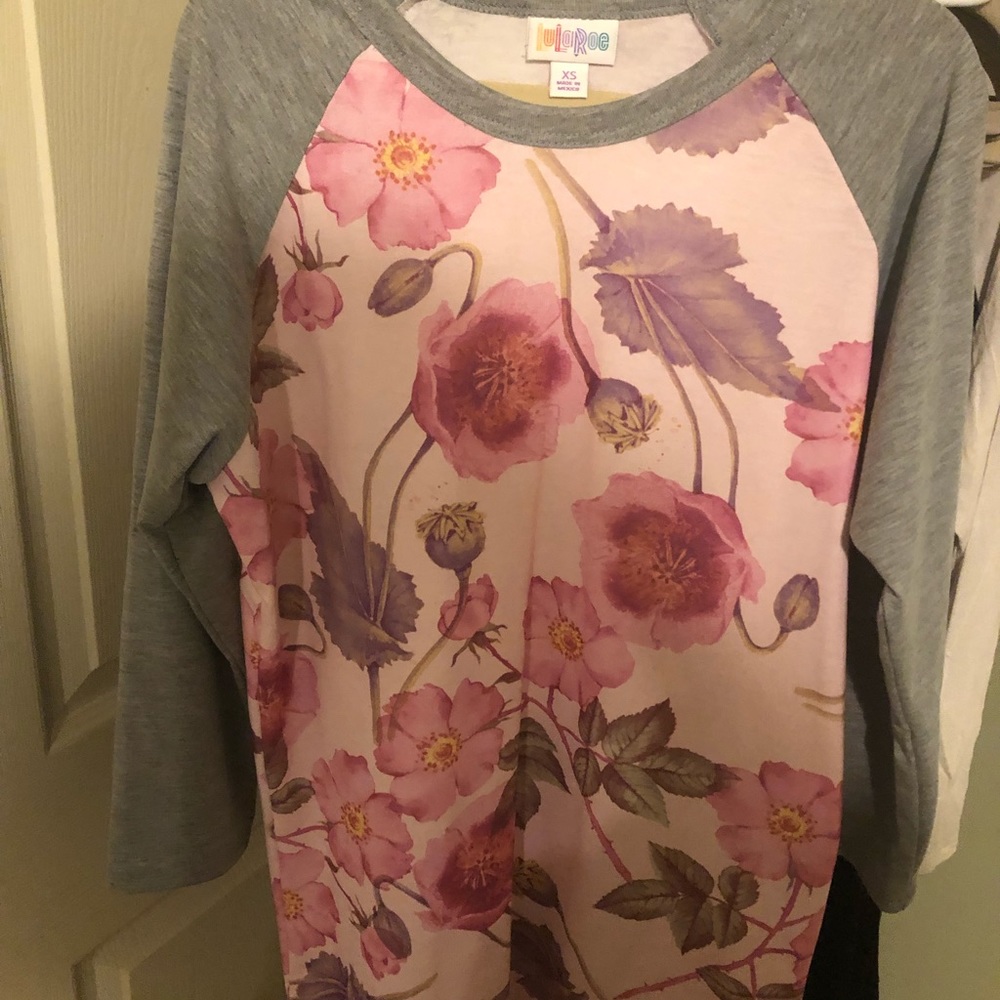 LuLaRoe Randy T-shirt